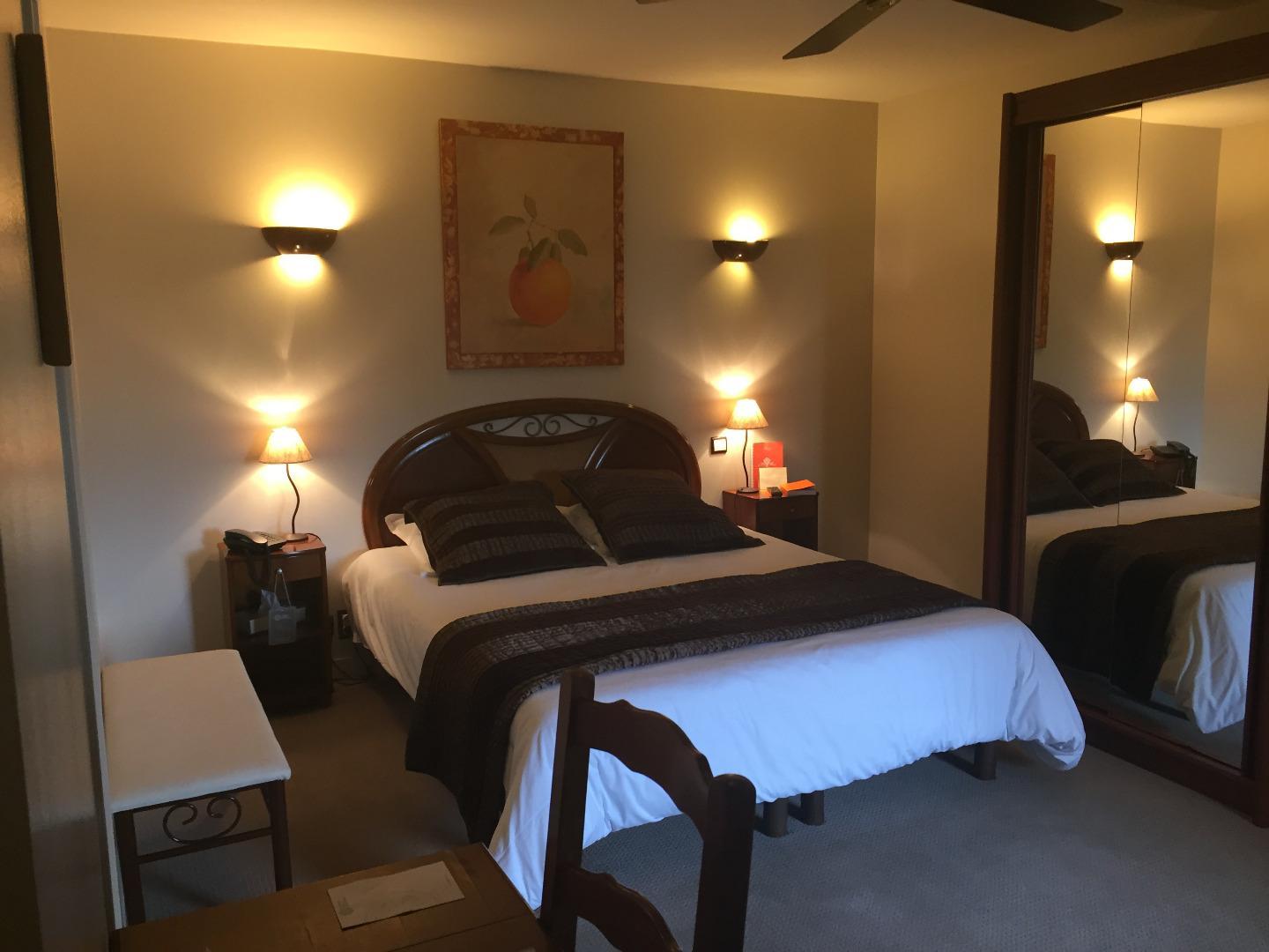 Auberge Du Cheval Blanc - Teritoria Selles-Saint-Denis Ngoại thất bức ảnh