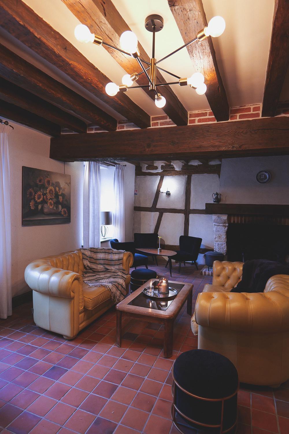 Auberge Du Cheval Blanc - Teritoria Selles-Saint-Denis Ngoại thất bức ảnh
