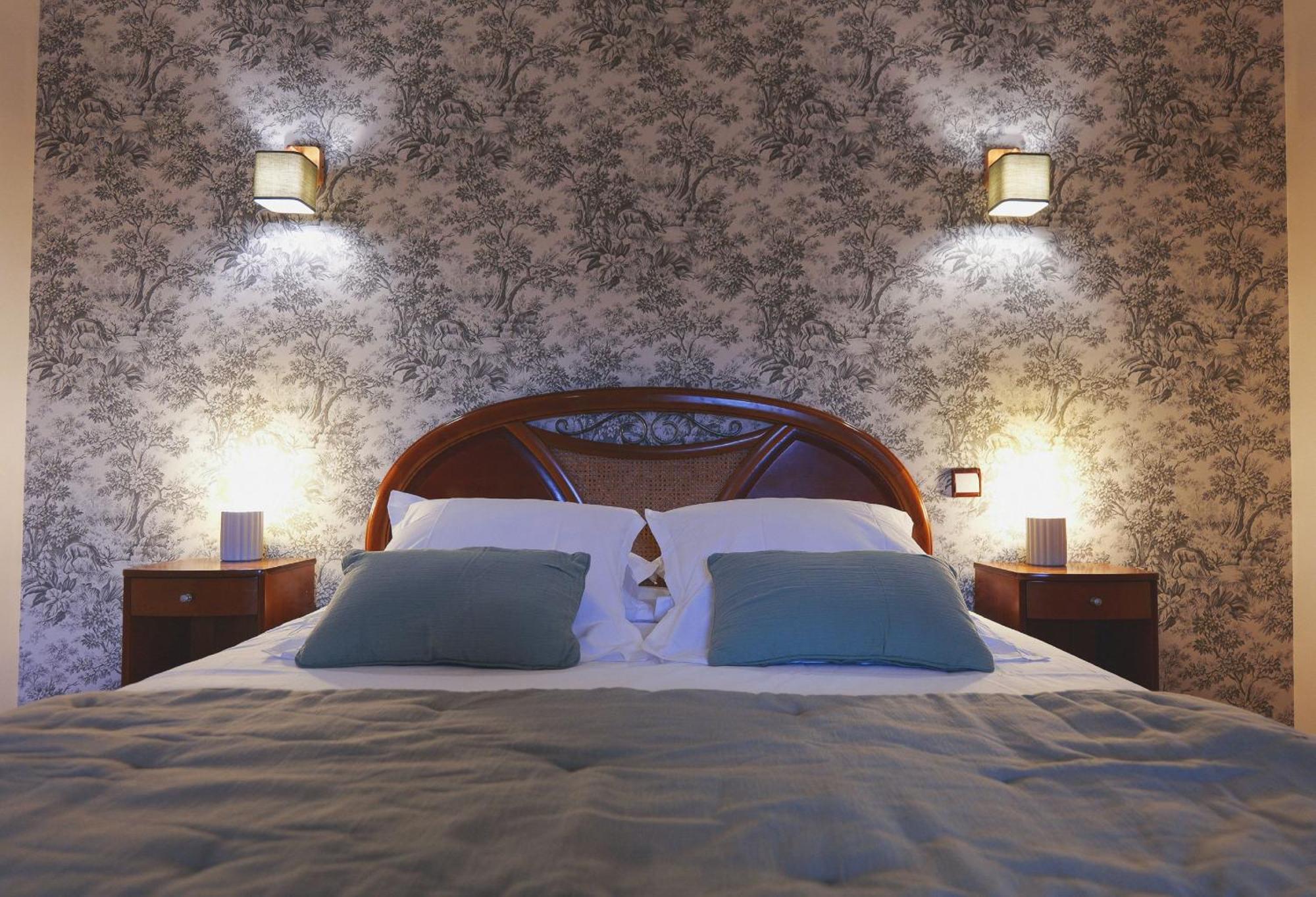 Auberge Du Cheval Blanc - Teritoria Selles-Saint-Denis Ngoại thất bức ảnh